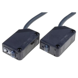 E3Z-T81-5M Omron - Sensore fotoelettrico Portata: 0-15m